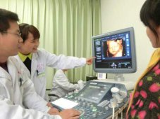 <b>怀孕期间孕妇做四维彩超检查要几次</b>